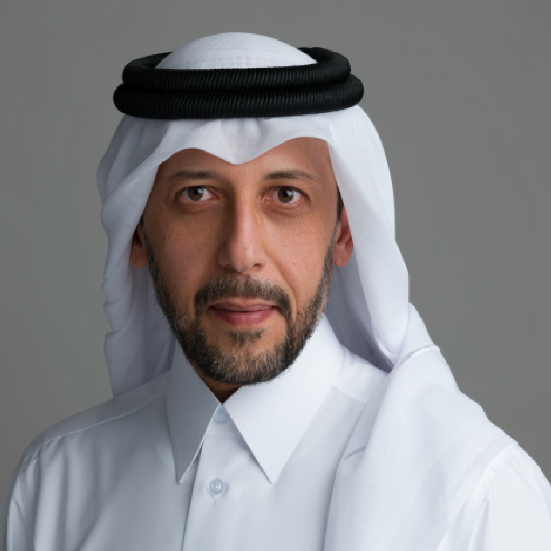 سعادة السيد منصور آل محمود